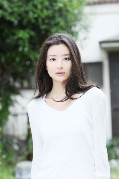 熊猫体育中心:巨大误判!中甲裁判竟用白纸测量越位 西媒:天大的笑话!(图3) 熊猫体育小组